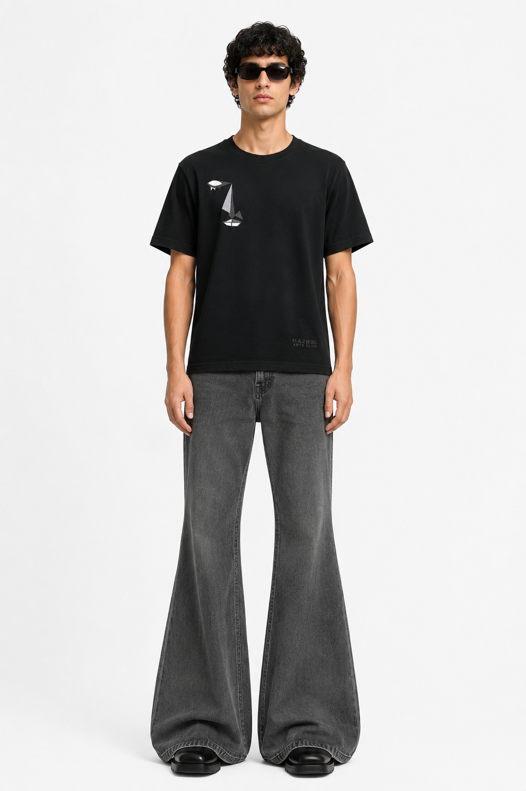Faceless Memory Embroidery T-Shirt